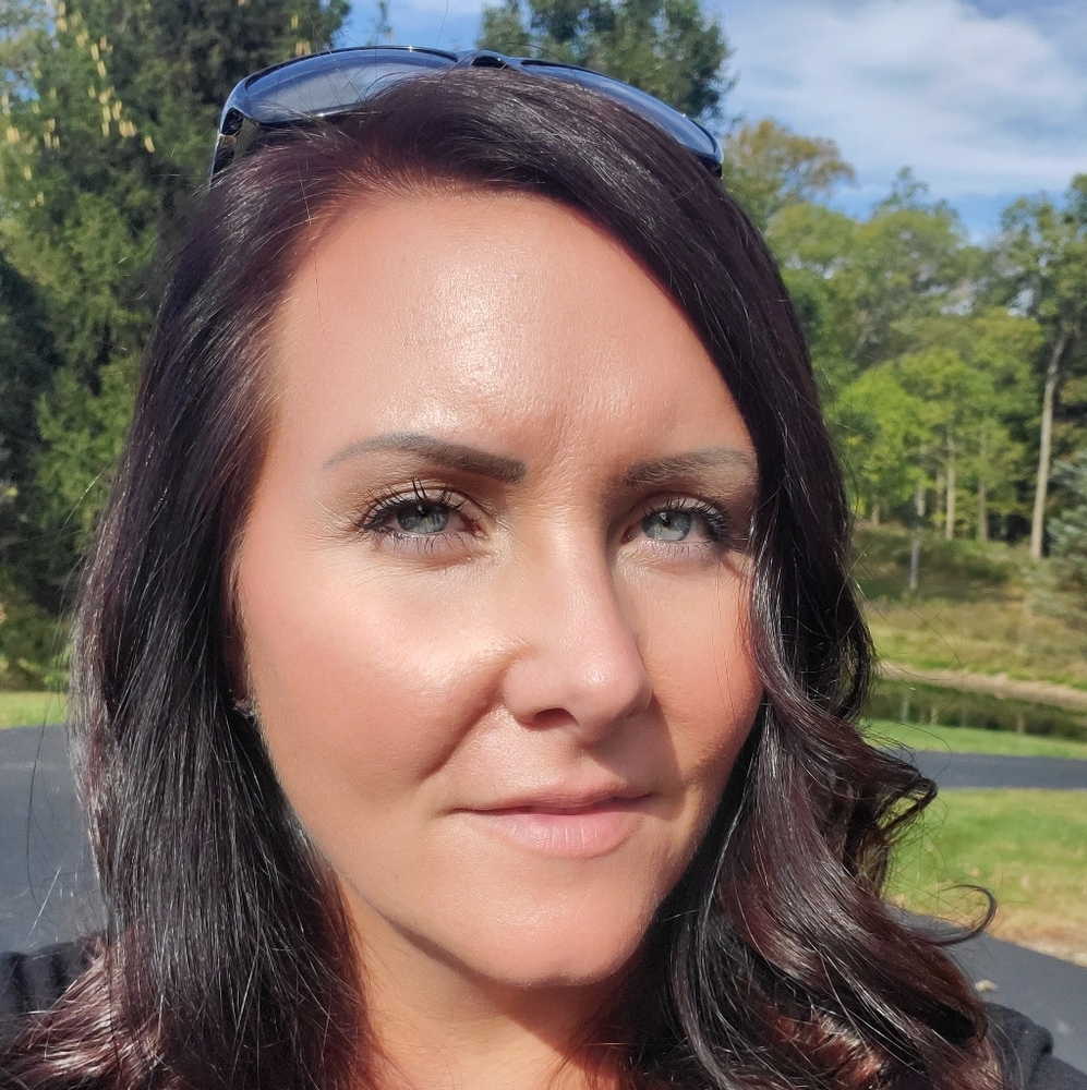 Meet your Posher, Jera